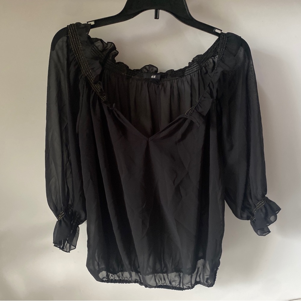 H&M Woman’s Flowy Black Blouse Size 2